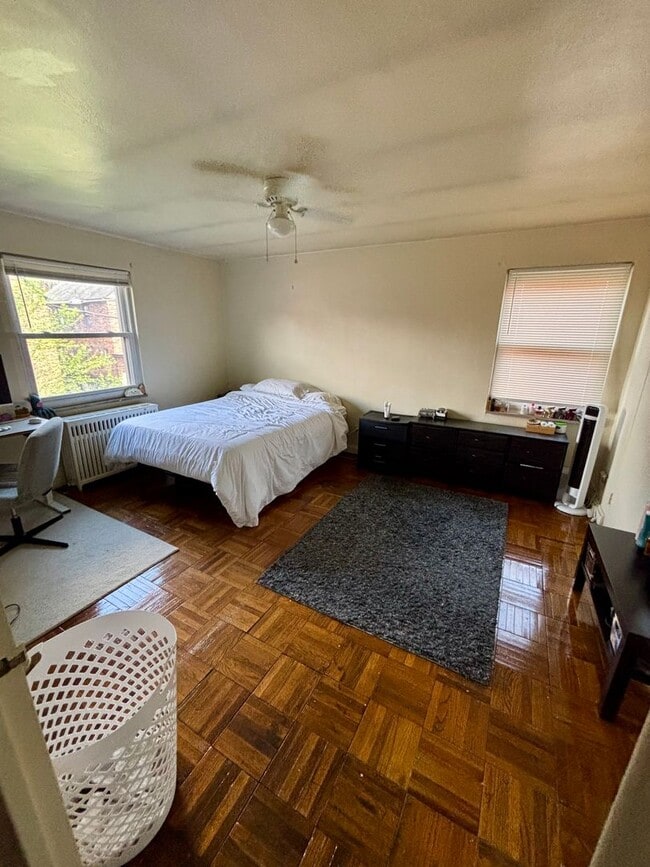 Photo - Spacious and Bright Shadyside 1 Bedroom Unit A34