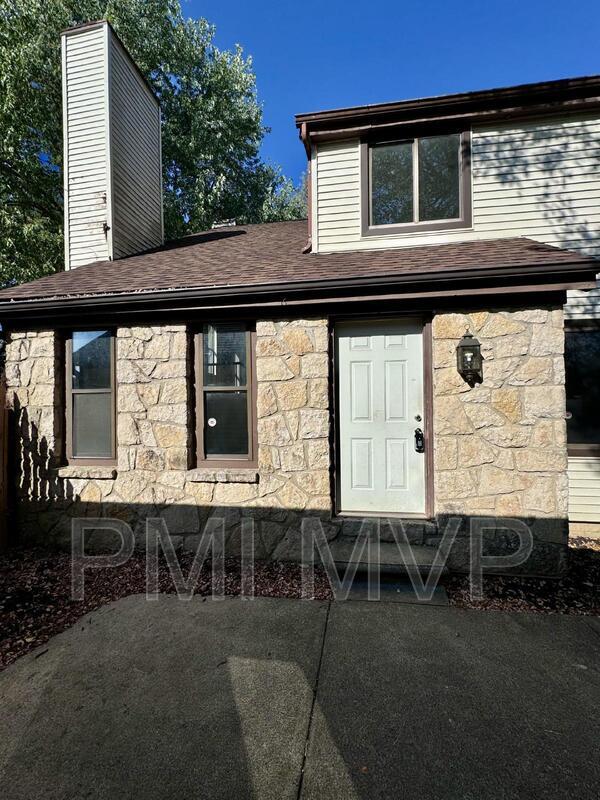 Photo - 133 Helmbright Dr House