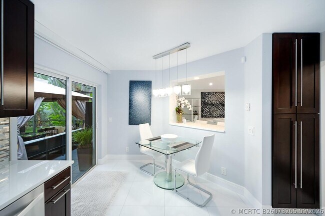Photo - 2081 NW 52nd St
