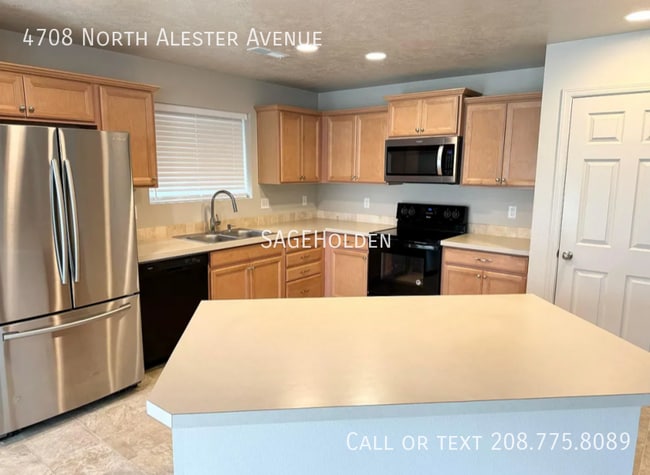 Photo - 4708 N Alester Ave