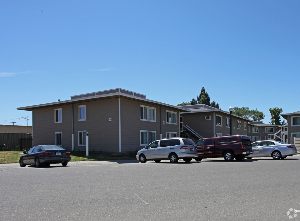 Photo - Tracy Village Apartments