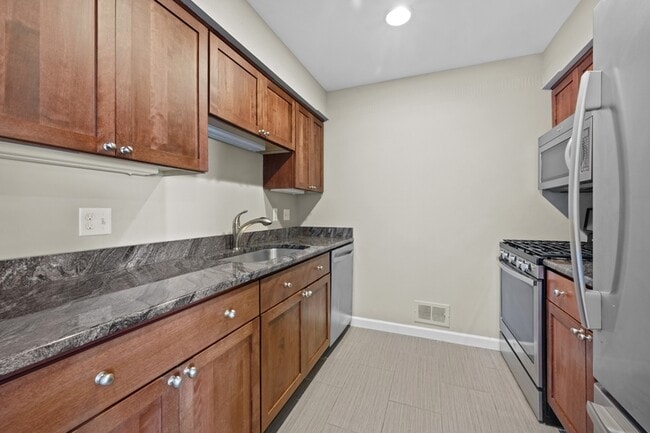 Photo - 602 Millard Ave