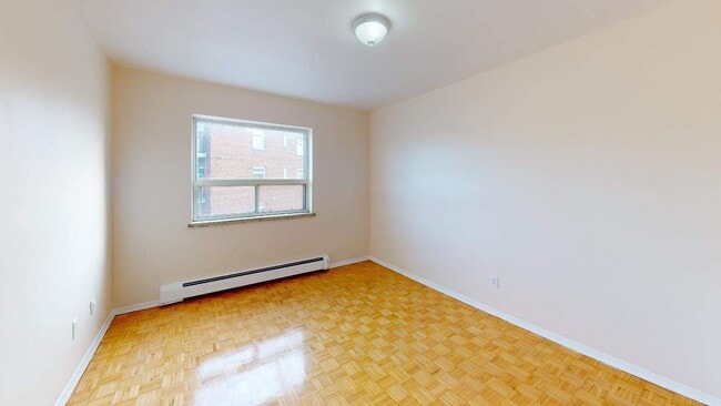 Photo - 506 Danforth Rd