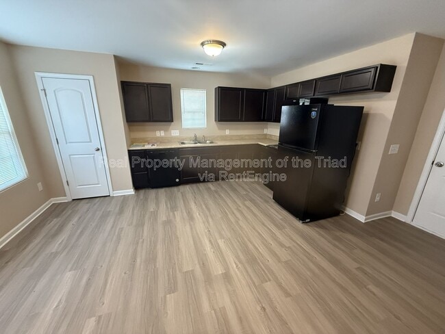 Photo - 2003 Chapel Park Ln