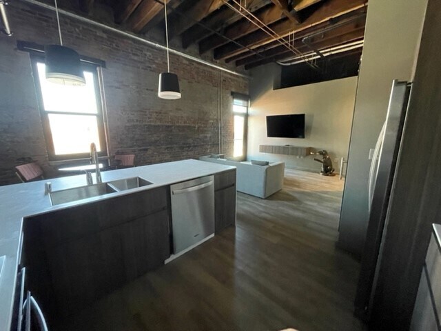 Photo - 1011 W 1st Ave