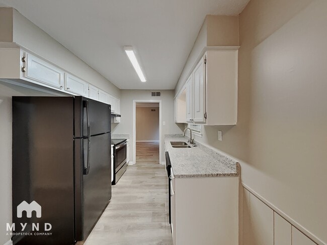 Photo - 6082 Belle Grove Cove N