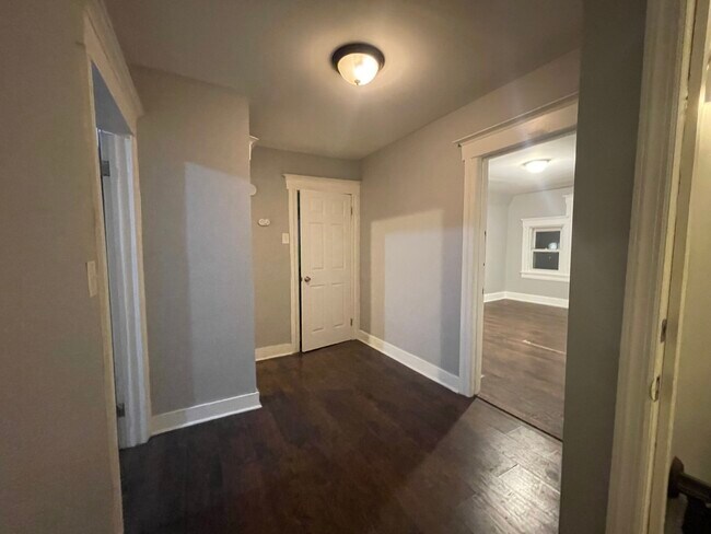 186 Central Ave Unit 3