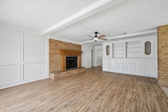 Photo - 382 Dawn Hill Dr
