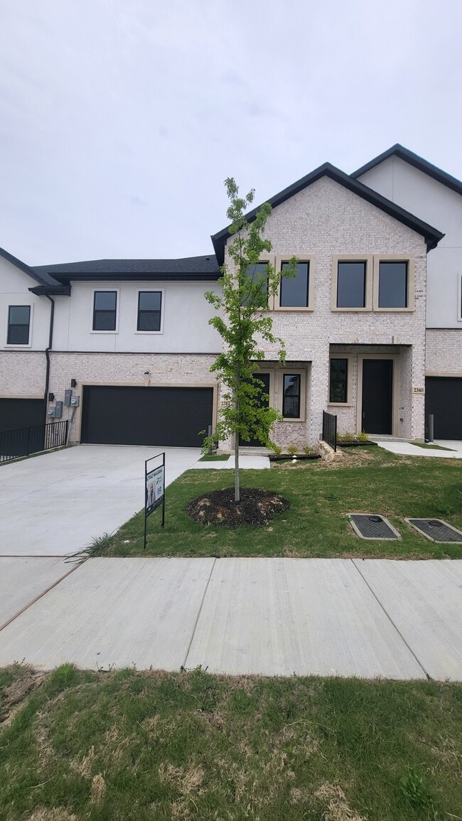 Building Photo - 2348 Alsiddiq Dr Rental