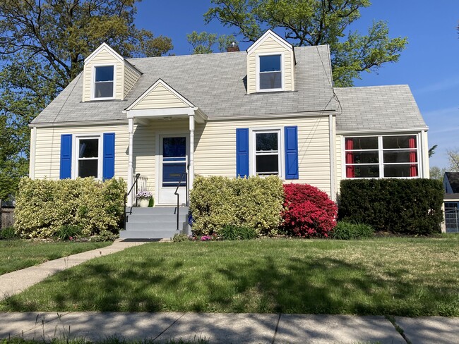 Front of house - 5818 33rd Ave House