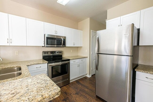 Photo - 104 SW Peacock Blvd Unit 3-202