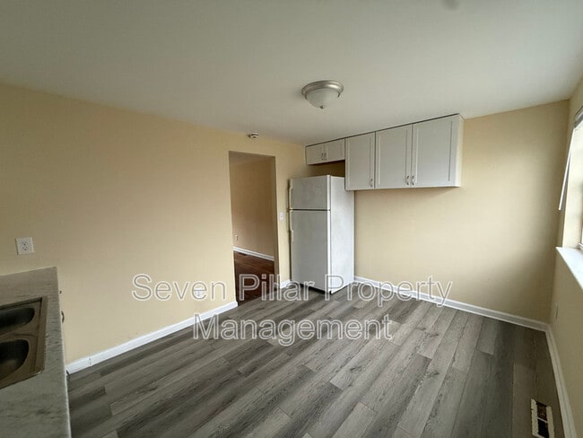 Photo - 3733 Briggs Rd