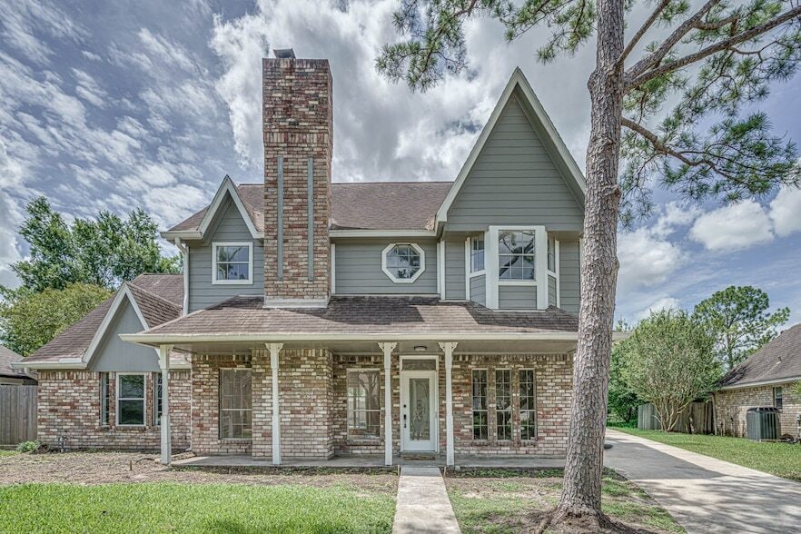 Photo - 2287 Woodland Springs St