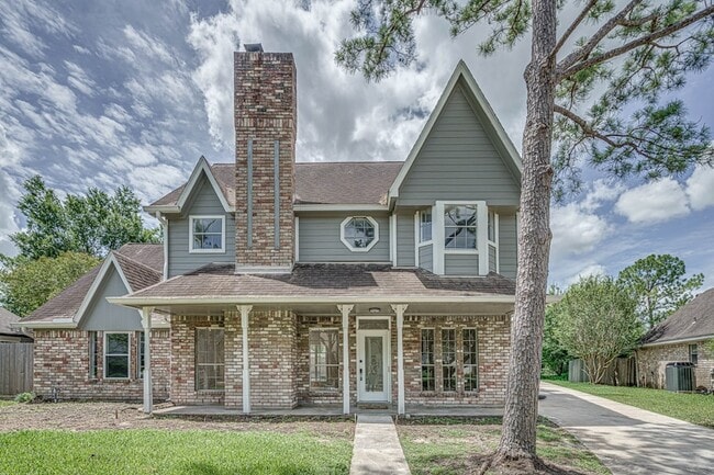 Building Photo - 2287 Woodland Springs St