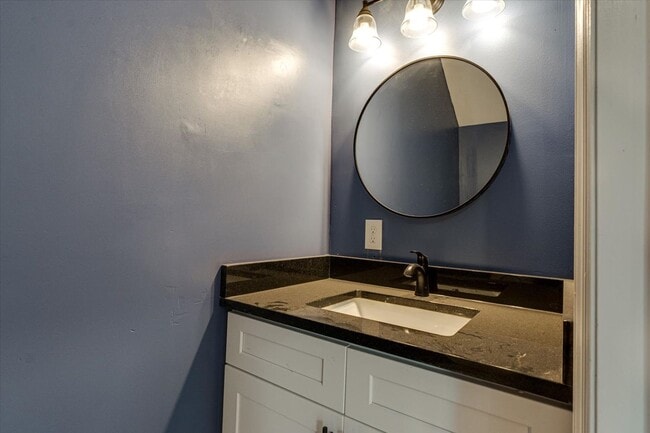 Photo - 1605 Dodds Ave Unidad 1605 Dodds Ave Apt 103