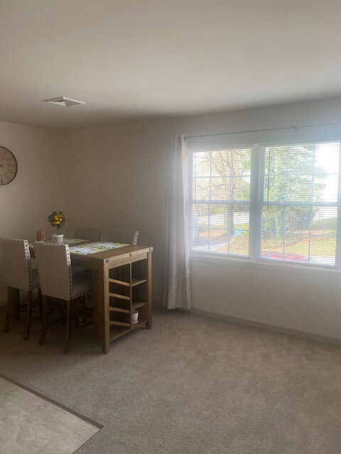 Photo - 401 W Main St Unit B