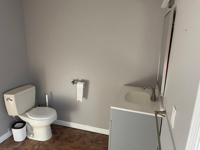 Photo - 520 Beech St Unit 2L