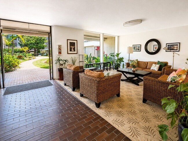 Photo - 3098 Rue D’Orleans Unit 311