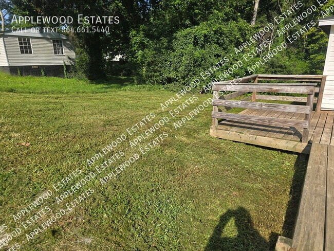 Photo - 455 Dogwood Cir