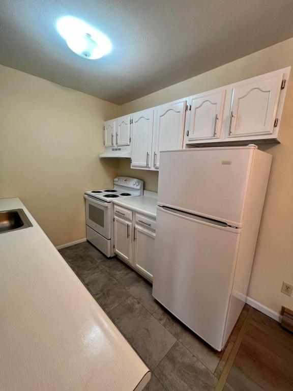 Building Photo - 91-95 Otsego St-Apt H Unit Apt H