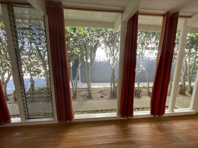 Building Photo - 6775 Pasado Unit A Rental