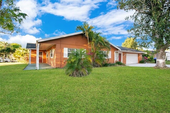 7000 Cane Hills Cir