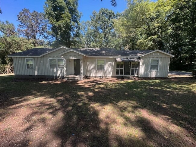 Building Photo - 3068 Roanoke Rd Rental
