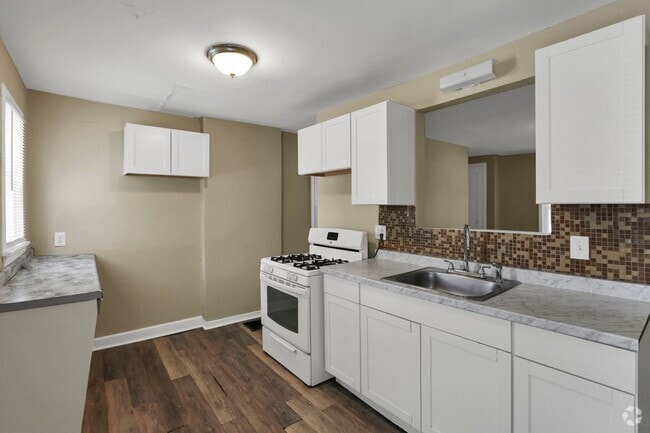 Building Photo - 1077-1079 South James Road Unit 1079 Rental