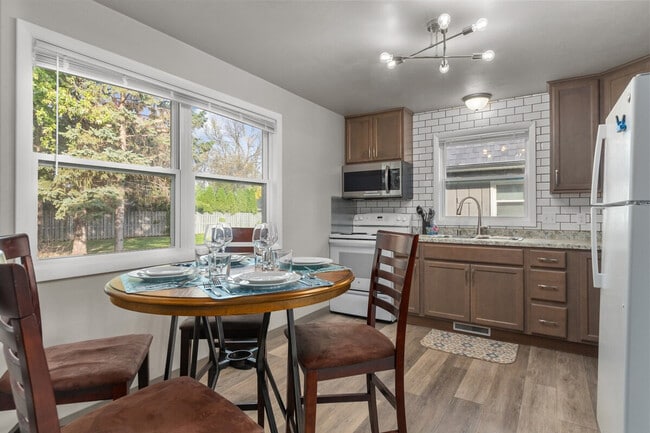 Photo - 1800 E Northland Ave Unidad ID1296543P