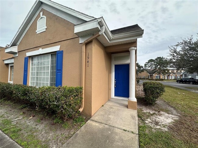 Building Photo - 1941 Island Walk Dr