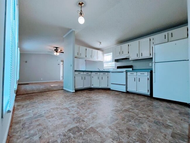 Photo - 513 Sunshine Dr