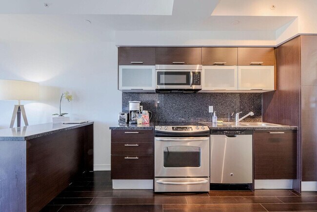 Photo - 386 Yonge St Unit SI ID1509516P