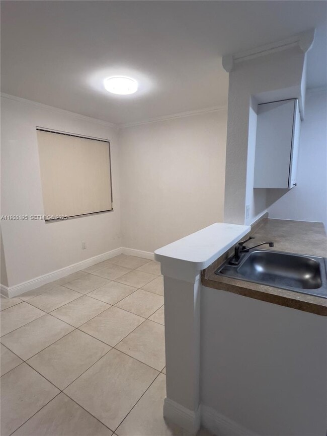 Photo - 2880 N Oakland Forest Dr Unit 107