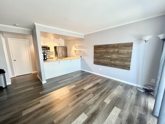 Photo - 2504 Edward Ln