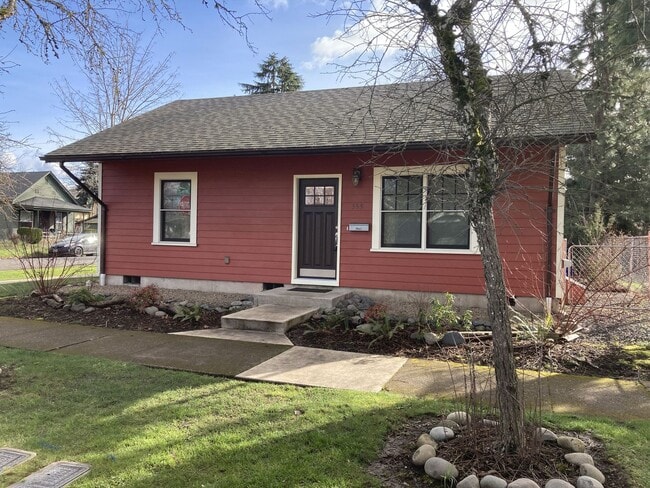 Building Photo - Cute Two-Bedroom Home In Springfield!