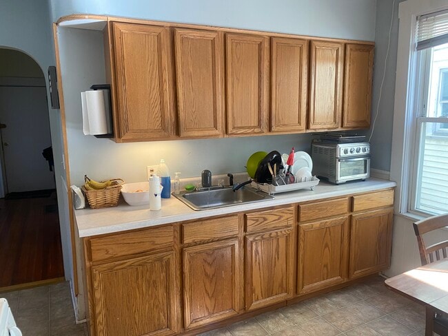 Photo - 2 Imrie Rd Unit 1