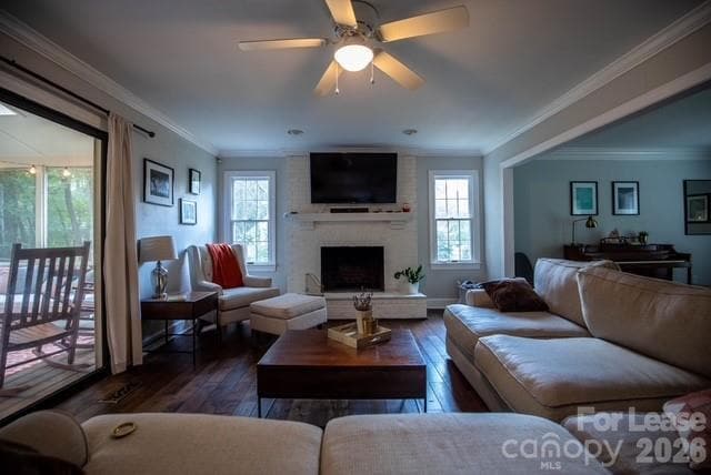 Photo - 4011 Windwood Cir