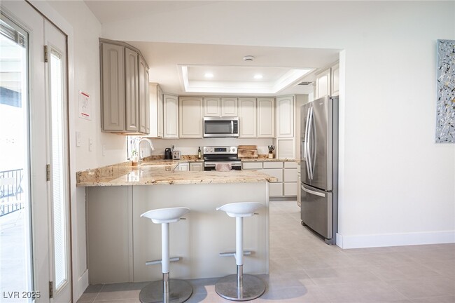 Building Photo - 6146 Peppermill Dr