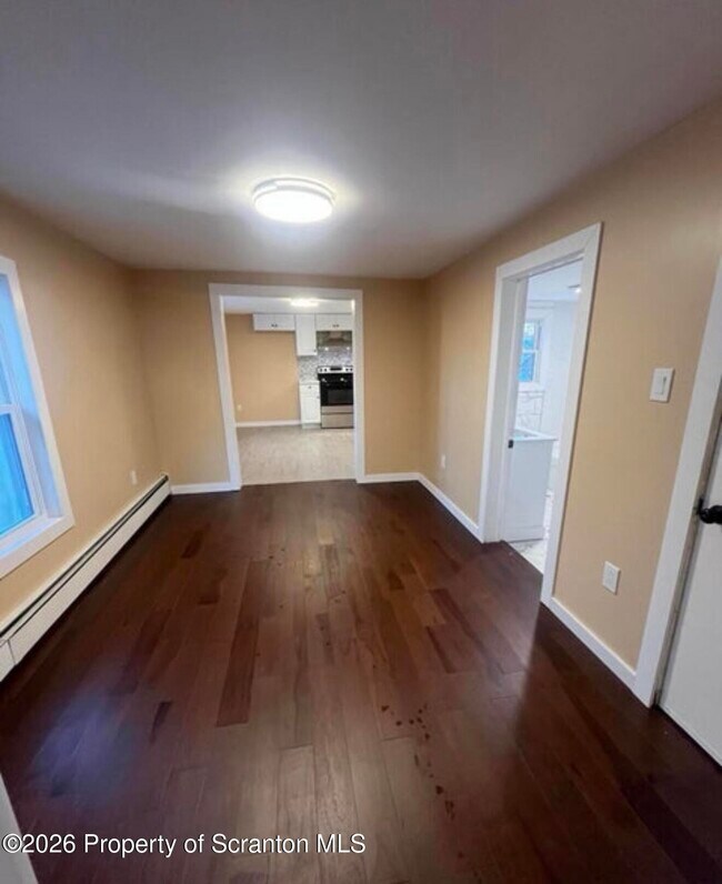 Photo - 129 S Blakely St