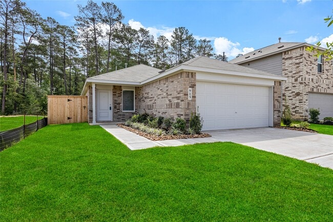 Photo - 915 Songbird Ln