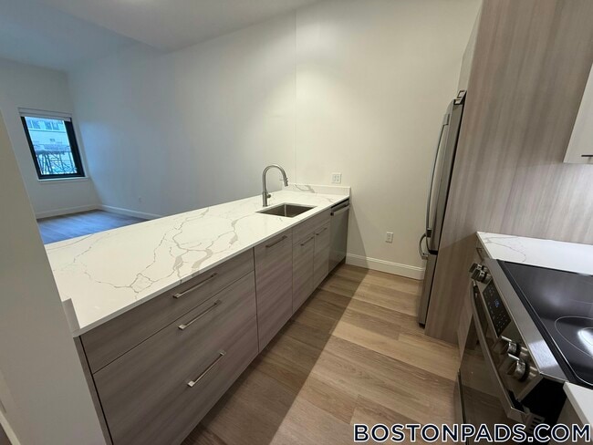 Photo - 1079 Commonwealth Ave Unit 208