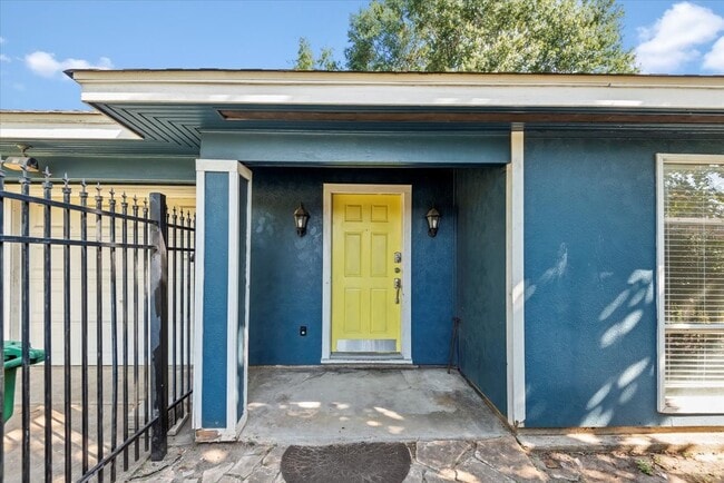 Photo - 4007 Markley St