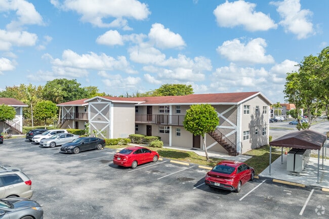 El Jardin - El Jardin Apartments