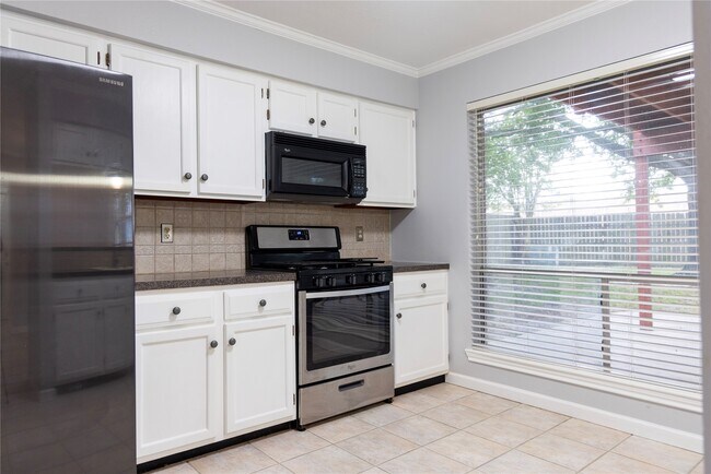 Photo - 22843 Powell House Ln