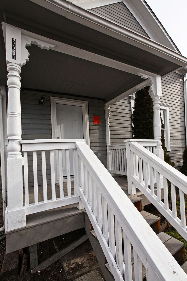 Photo - Darling 2 Bedroom Convenient Stanwood Home Move in Ready!