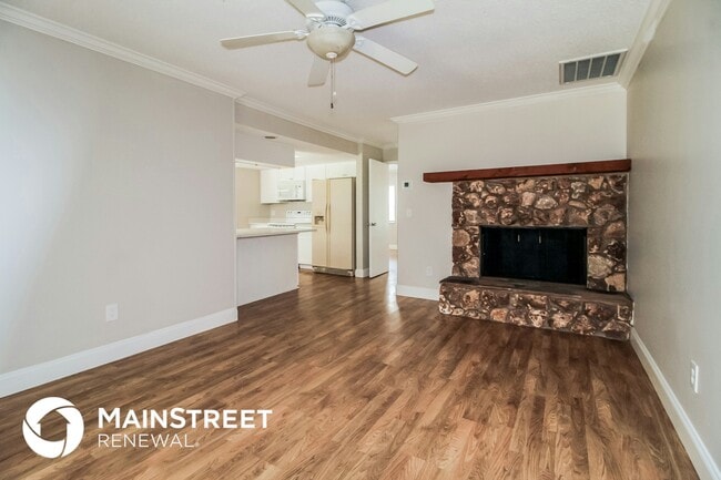 Photo - 1333 Sterling Oaks Dr