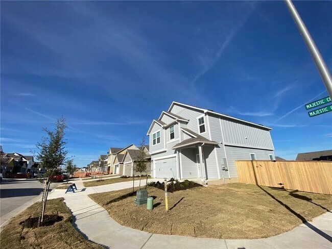 Photo - 257 Majestic Cedar Ct