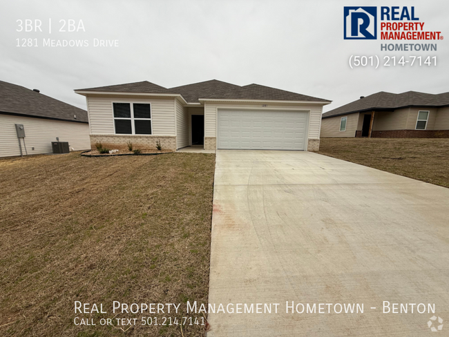 Building Photo - Spacious 3-Bed, 2-Bath Modern Home with Ga...