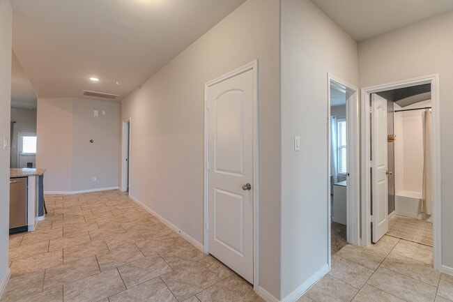 Photo - 14207 Irvine Rnch Trl