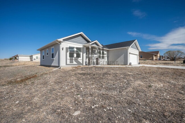 Photo - 295 W Acorn Dr